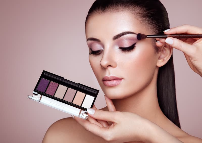 Expertos en maquillaje profesional en Ourense